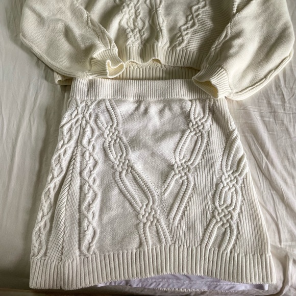 Anthropologie Sweaters - Knit sweater/ skirt set from anthropologie